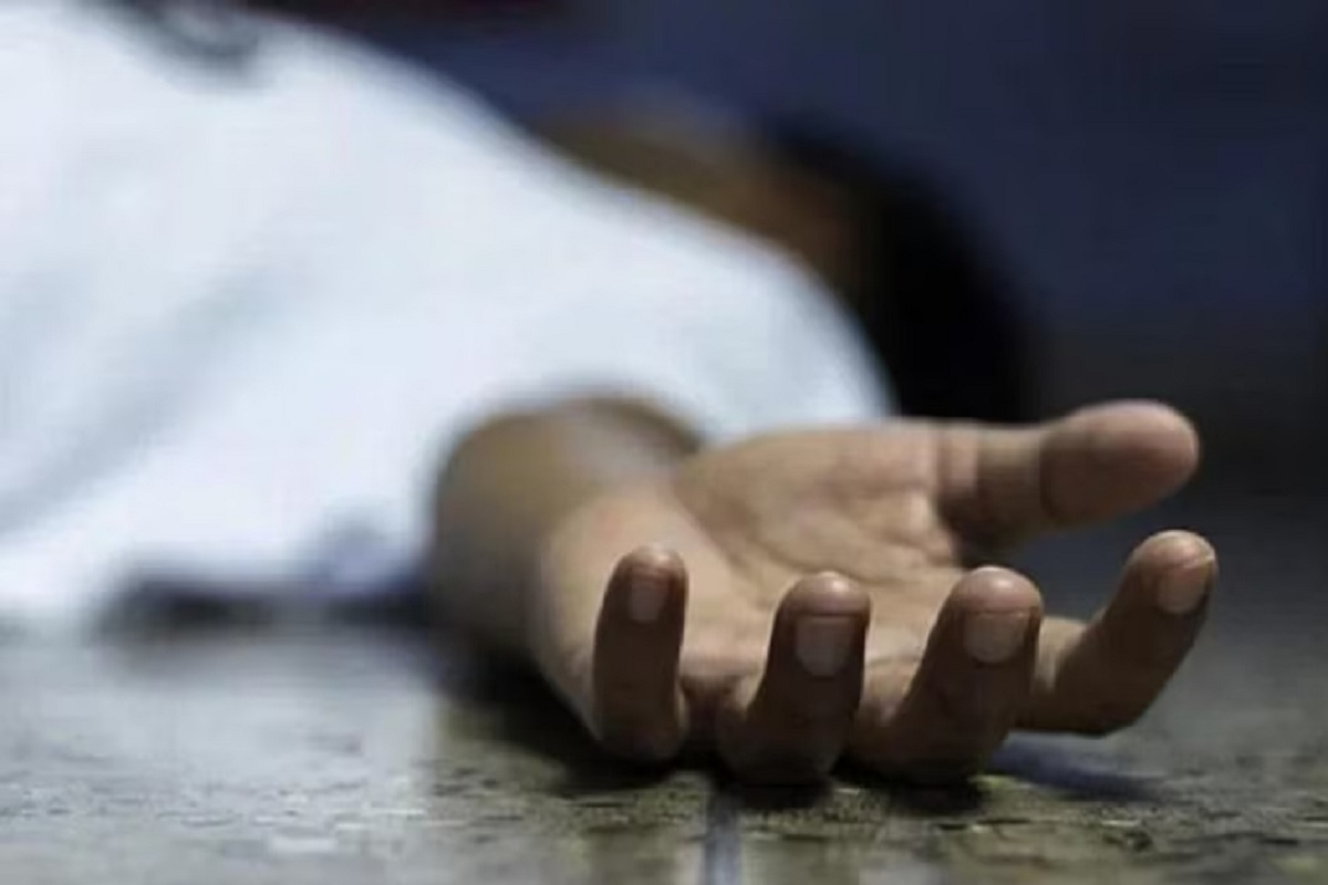 While Preparing for Diwali, Youth Falls from Roof and Dies