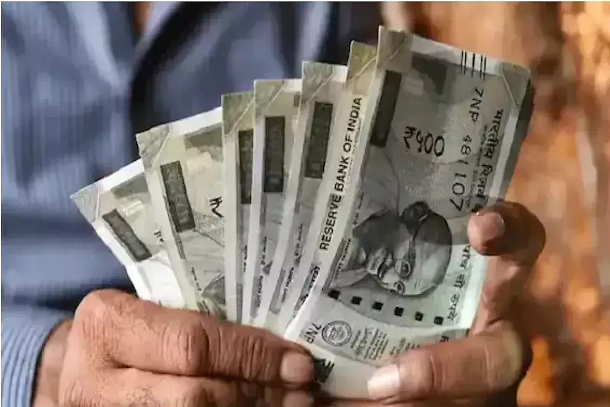 Diwali 2024: सरकारी कर्मचारियों के लिए खुशखबरी, दीपावली से पहले जारी होगी सैलरी