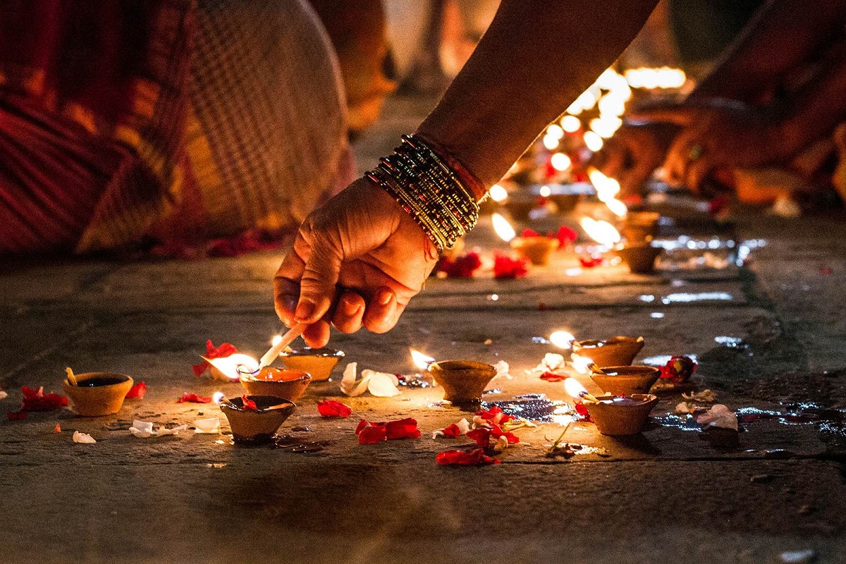 CG Festival Blog: एक सप्ताह तक मनाया जाता है दीपावली का त्योहार