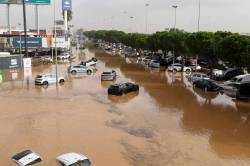 Floods in Spain: स्पेन में भयंकर बाढ़ से 95 की मौत, लोग भाग भी नहीं सके, राहत व
बचाव के लिए 1100 सैनिक तैनात - image