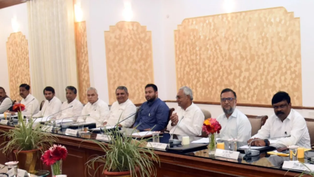 Nitish Kumar Cabinet Meeting