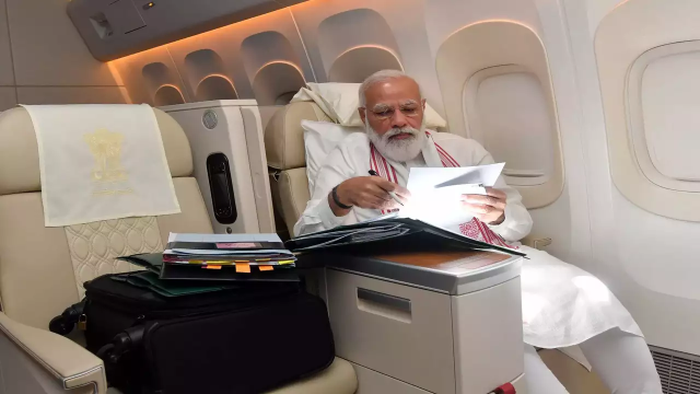 PM Modi In Flight