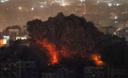 Israel Strikes Iran: इज़रायल ने की ईरान पर हमले की शुरुआत, बदला लेने के लिए सैन्य
ठिकानों पर दागी मिसाइलें - image