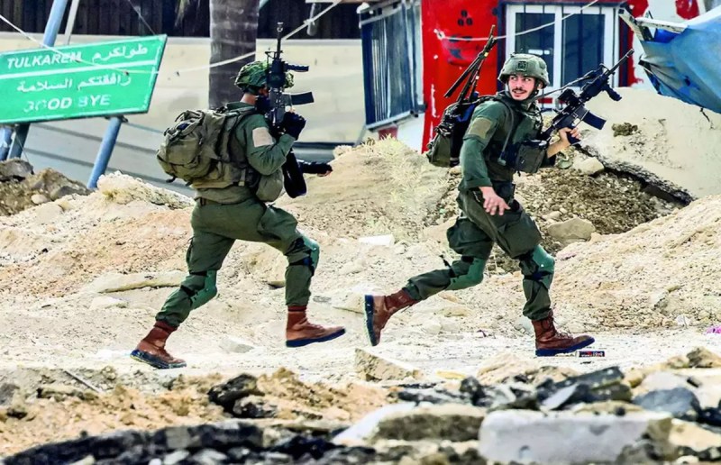 Israeli soldiers