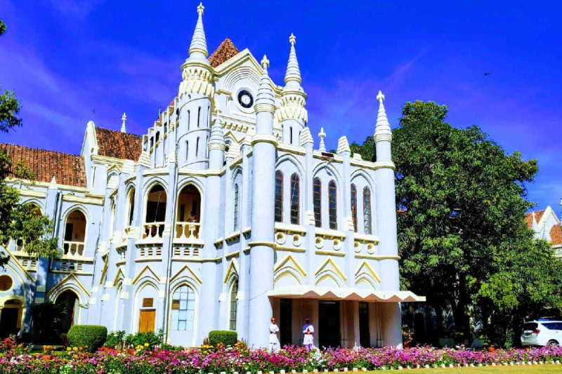 MP High Court give permission to Minor for abortion at 31 weeks