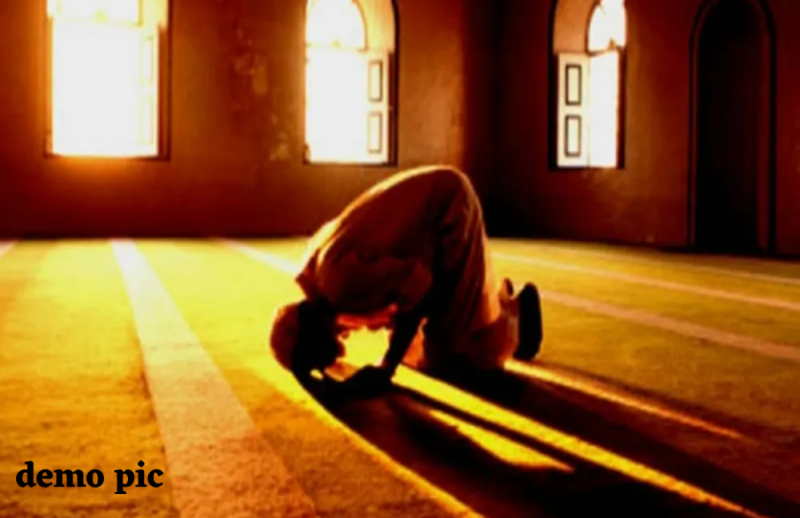 Ruckus over offering Namaaz in Ram Mandir in Shajapur, MP