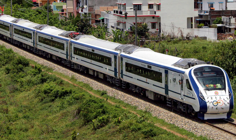 Railways will build fencing and boundary wall on 3 thousand km long up-down track