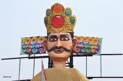 Dussehra 2024: छत्तीसगढ़ के इस गांव में आज होगा रावण दहन, देवी मां के आगमन पर
मनाया जाता है पर्व - image