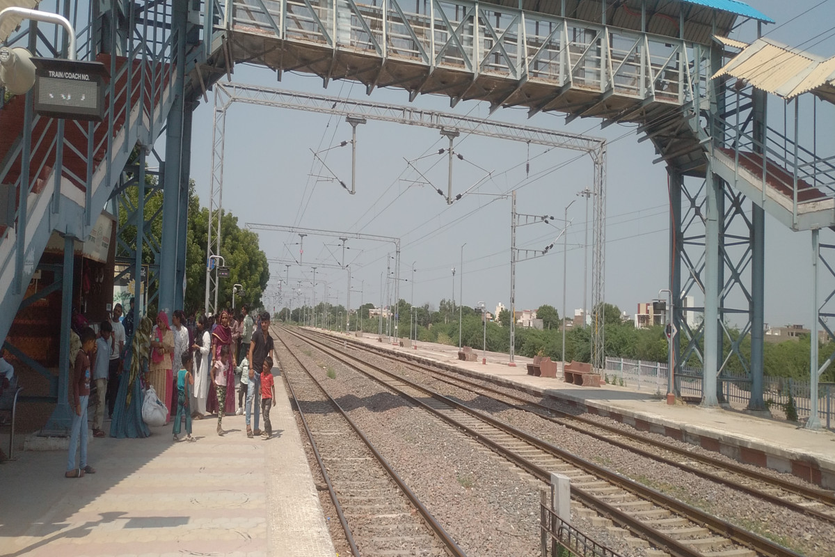 Train News: 14 साल पहले राजस्थान के इस जिले में चली थी पहली यात्री ट्रेन, लेकिन
आज तक खत्म नहीं हो पाया यह इंतजार