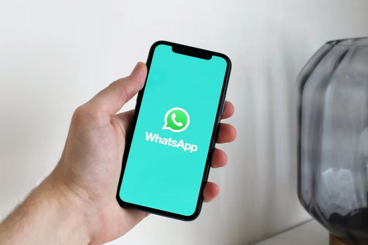 WhatsApp पर स्टोरेज स्पेस और डेटा आसानी से करें सेव, जानिए कैसे