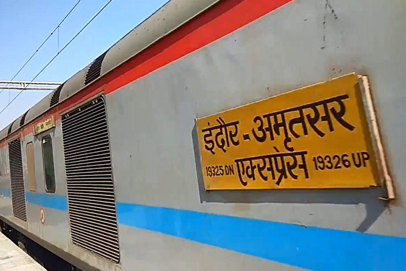 Indore Amritsar Express