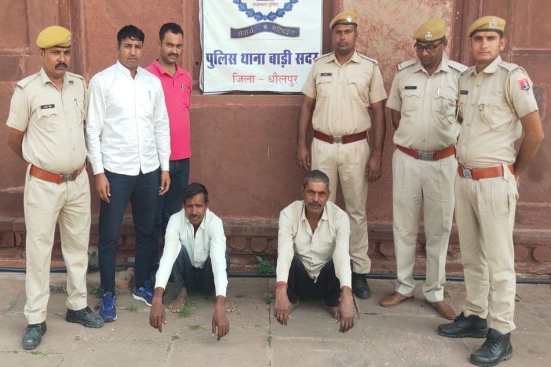 Two criminals carrying a reward of Rs 20 thousand each arrested २०-२० हजार के दो इनामी बदमाश गिरफ्तार