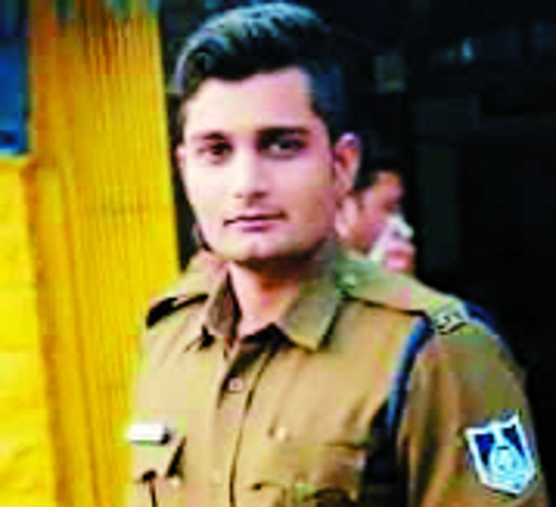 मृतक आरक्षक प्रसून खेहूरिया