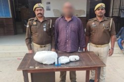 Gonda crime: शराब पीने के दौरान दो साथियों में हुआ झगड़ा, फिर एक ने दूसरे की ईट
मारकर कर दी हत्या, ऐसे हुआ खुलासा सन्न रह गई पुलिस - image