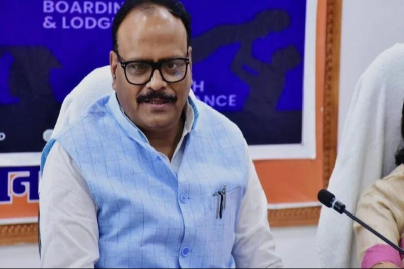 महाकुंभ 2025 पर चर्चा: बैठक में महाकुंभ की तैयारियों और अन्य महत्वपूर्ण मुद्दों पर चर्चा हुई।