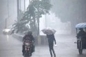 Uttar Pradesh weather alert: Rain, strong winds, and lightning strikes forecast
for five districts