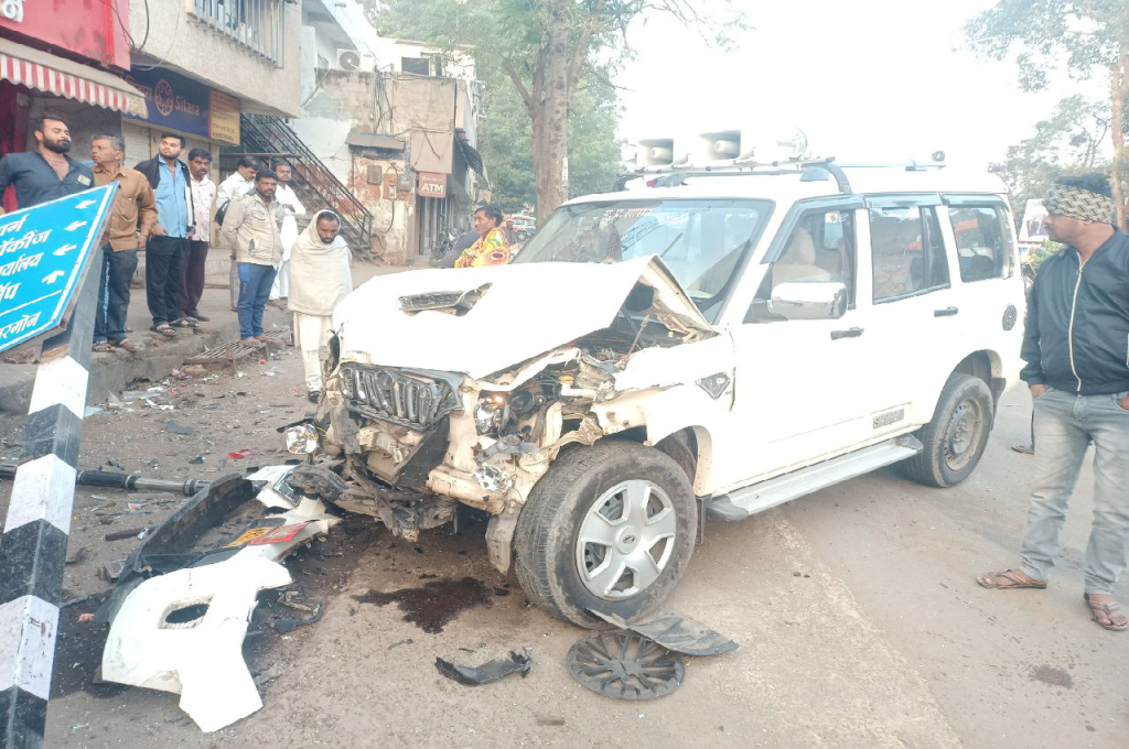 Accident in Khargone mp