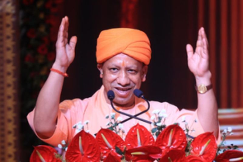 Akanksha Haat 2024: हमारे त्योहार और परंपराएं हमारी विरासत का हिस्सा… आकांक्षा हाट 2024 के सीएम योगी ने बताई खूबियां