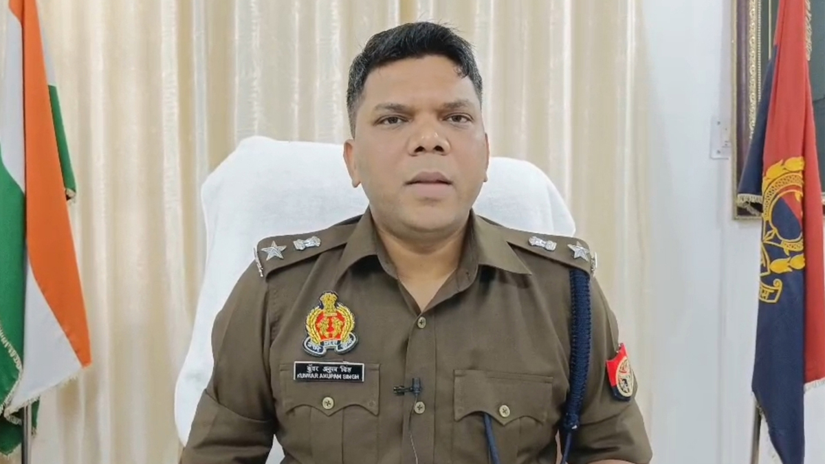 Amroha SP swift action