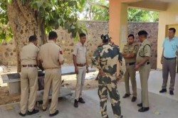 Barmer News: ड्यूटी पर जाने वाला था BSF जवान, लेकिन गले पर राइफल रखकर चलाई गोली,
मौके पर दम तोड़ा - image