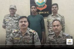 CG Naxalite Surrender: बड़ी सफलता! पुलिस के सामने नक्सली ने किया सरेंडर, कई
वारदातों में था शामिल - image