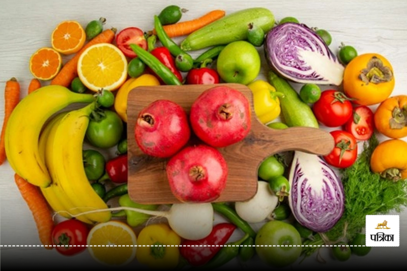 Food to avoid cold If you want to stay away from diseases during the entire winter season, include these foods in your diet