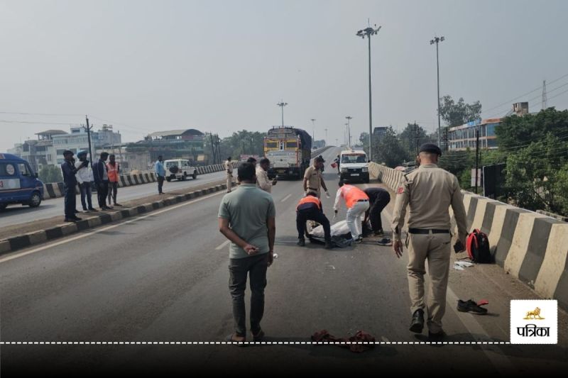 Road Accident, rajnandgaon road accident, police, accident, patrika news