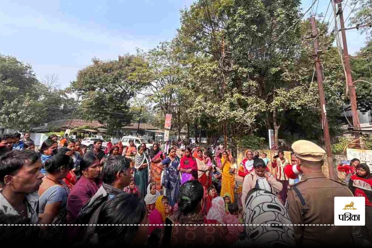 Flora Max: फ्लोरा मैक्स कंपनी की शिकायत लेकर महिलाओं ने किया CM आवास का घेराव, अब तक 10 आरोपी गिरफ्तार