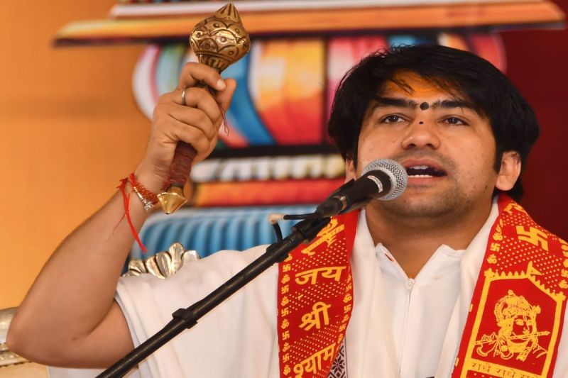 There should be four children...otherwise we will become a minority: Shastri