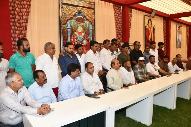 Now children of government teachers will also get scholarship