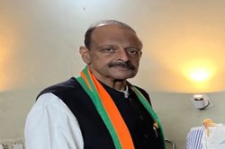 Jammu Kashmir: केंद्रीय मंत्री के भाई और BJP विधायक देवेंद्र सिंह राणा का निधन,
NCR के अस्पताल में ली अंतिम सांस - image