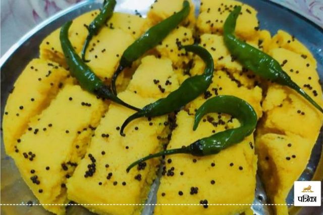 Classic Gujarati Dhokla Recipe