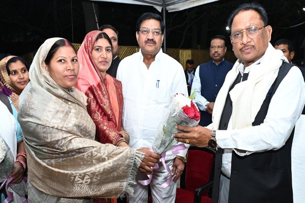 खाद्य मंत्री दयाल दास बघेल