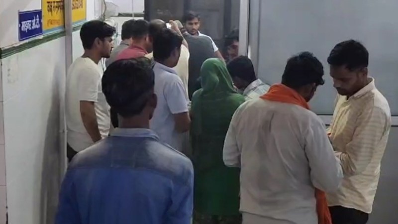 Head-on collision between two bikes in Sambhal