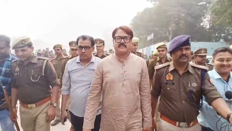 भाजपा कार्यकर्ताओं ने भी किया धरना प्रदर्शन