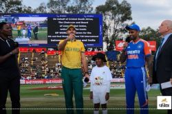 IND vs SA: भारत ने दक्षिण अफ्रीका के खिलाफ टॉस जीत बल्लेबाजी का किया फैसला - image