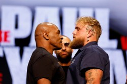 Mike Tyson Vs Jake Paul Live Streaming: माइक टायसन और जेक पॉल के बीच होगा
बॉक्सिंग के इतिहास का सबसे खतरनाक मैच, जानें भारत में कब और कहां देख सकते हैं
मुक़ाबला - image