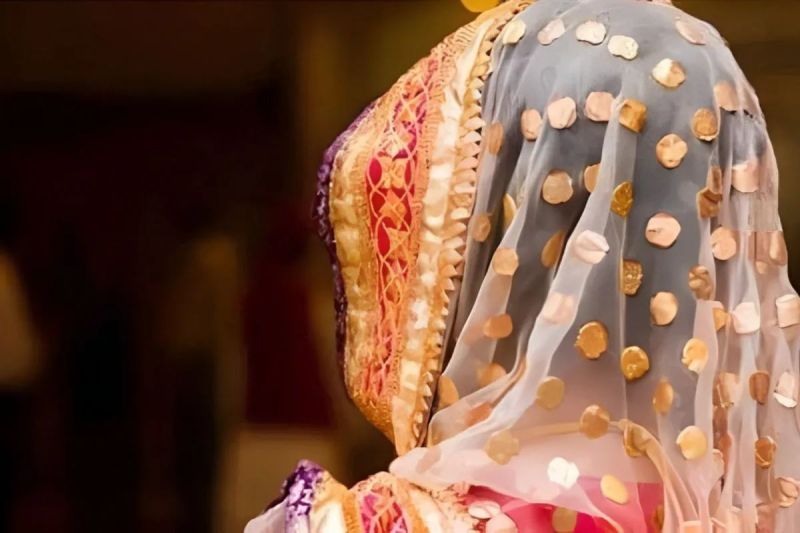 Married woman left her husband and ran away with her lover in Jaipur