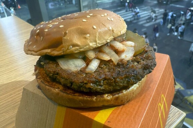 McDonald's Onions Linked to E. Coli Outbreak, CDC Warns America