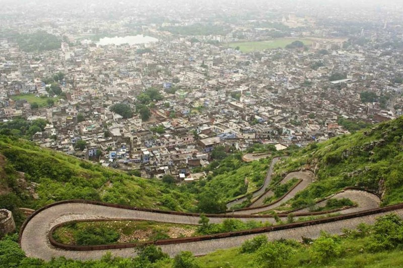 Nahargarh hill accident