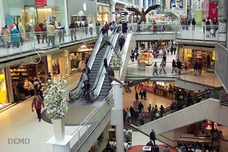 SHOPPING MALL