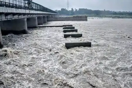 Yamuna water