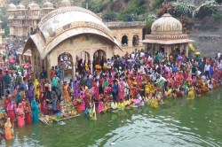 Chhath Puja 2024: नहाय खाय के साथ कल से शुरू होगा डाला छठ महापर्व, गलताजी में
जुटेंगे हजारों श्रद्धालु - image