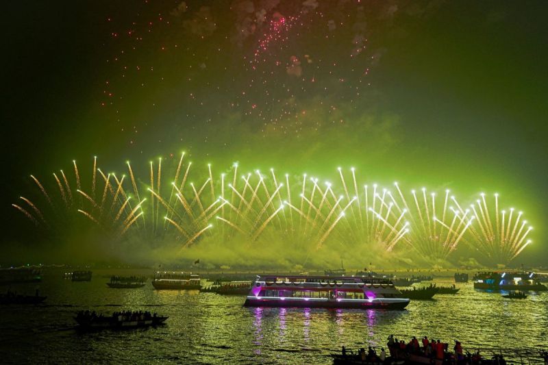 dev dipawali, dev diwali, Namo Ghat, CM Yogi, PM Modi