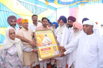 शहीद बाबा दीप सिंह द्वार के लोकार्पण में उमड़ा सर्व समाज