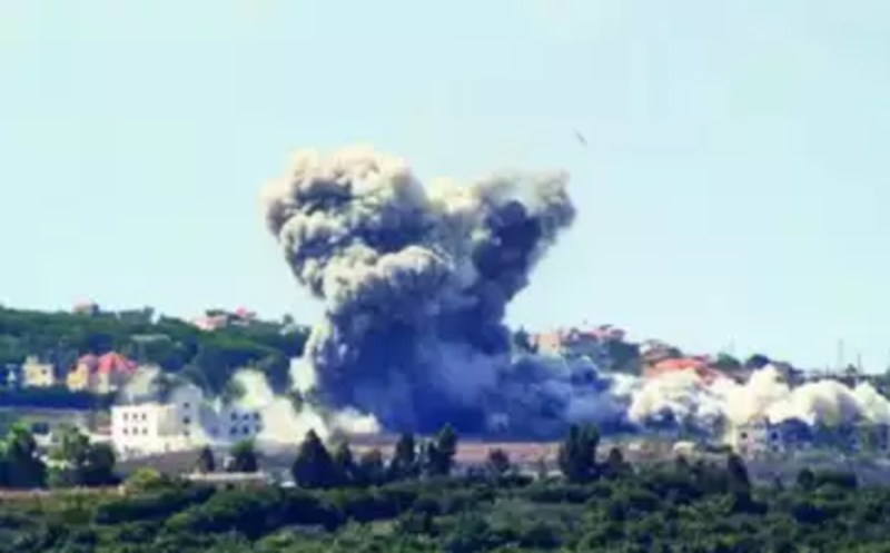 Israeli air strikes in Lebanon