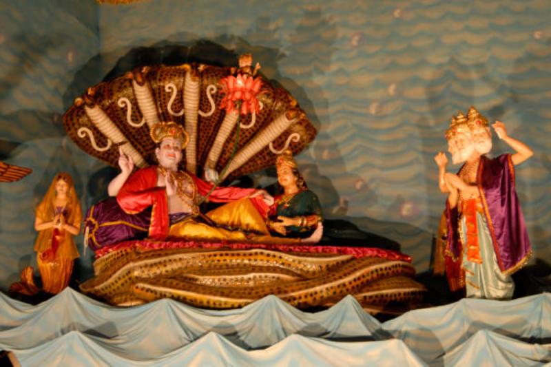 Laxmi Narayan Aarti On Ekadashi