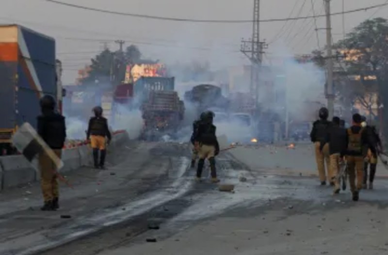 Suicide terrorist attack in Pakistan