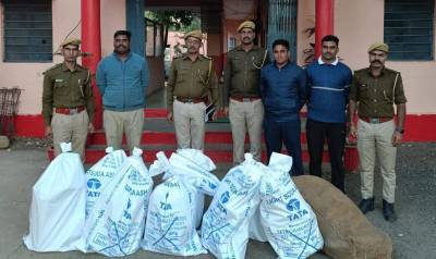 आरोपियों के संभावित ठिकानों पर पुलिस टीमों ने मारा छापा, कार्रवाई से पहले हो गए थे फरार, एमडी ड्रग बनाने की पकड़ी थी फैक्ट्री