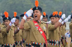 UP Home Guard Recruitment: उत्तर प्रदेश में होमगार्ड की भर्ती प्रक्रिया में बड़ा
बदलाव: 44,000 पदों पर भर्ती की तैयारी - image